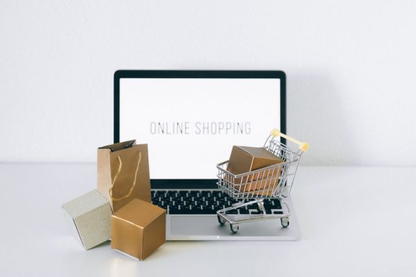 L'Impact de la Réalité Virtuelle sur le E-commerce